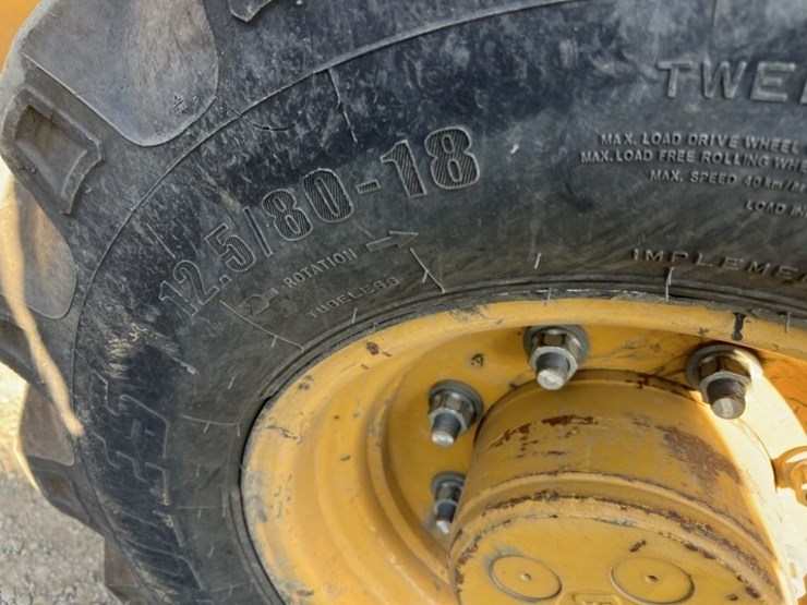 2012-caterpillar-420e-image-15