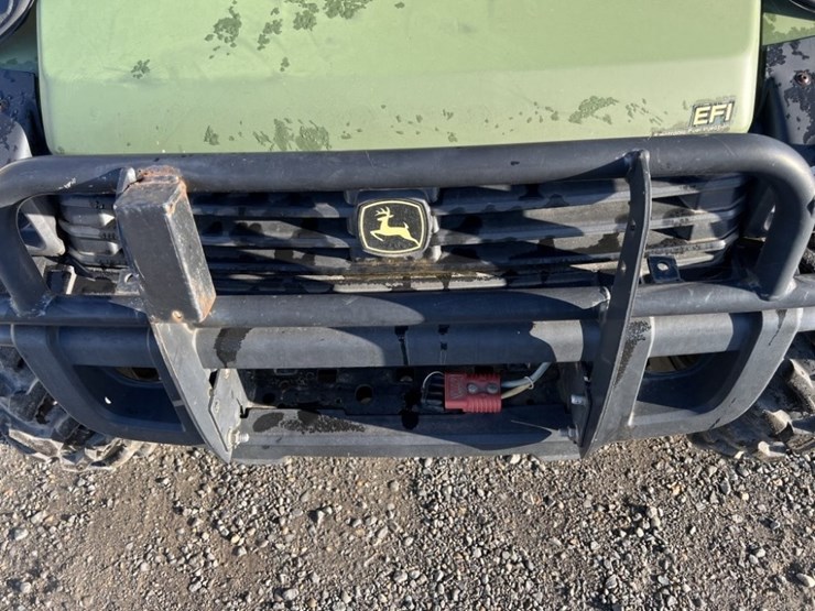 2011-john-deere-gator-image-19