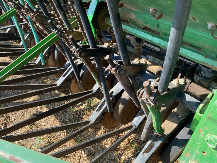 john-deere-8300-image-15