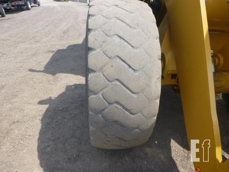 2012-caterpillar-930k-image-22