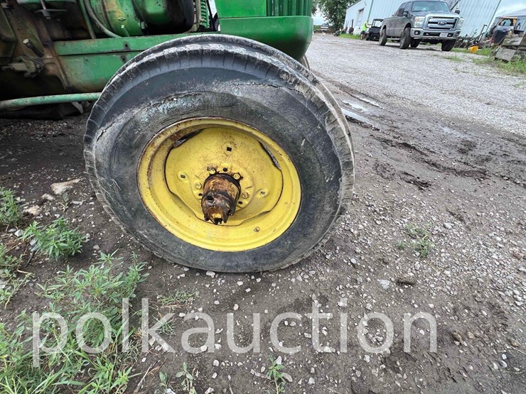 john-deere-80-image-2