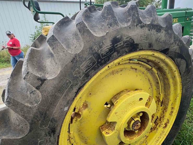 john-deere-a-image-16
