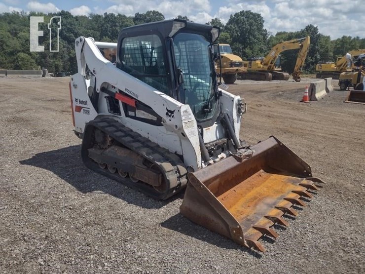 2020-bobcat-t590-image-38