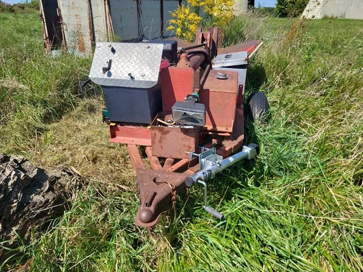 log-splitter-on-wheels-w/ball-hitch-image-4