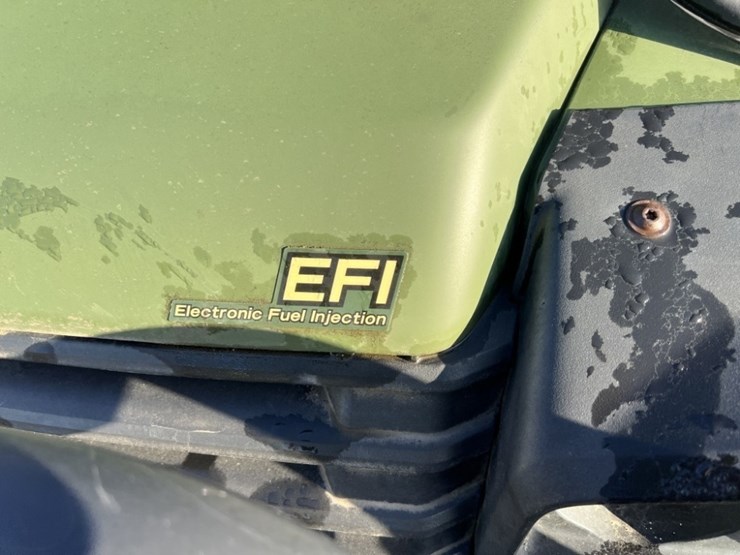 2011-john-deere-gator-image-10