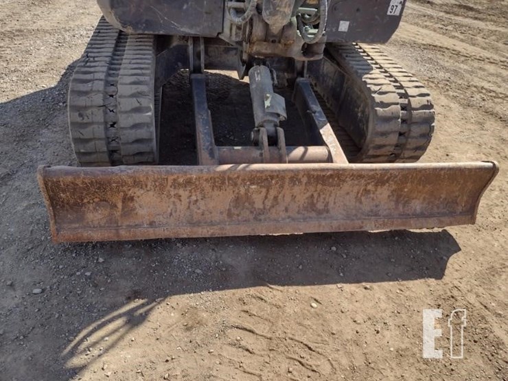 case-cx60-excavator-8560-image-22