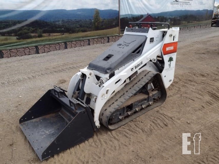 2020-bobcat-mt85-image-34
