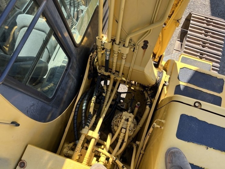 komatsu-pc120-image-27