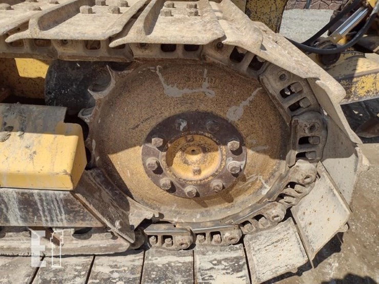 2000-deere-550h-lt-image-19
