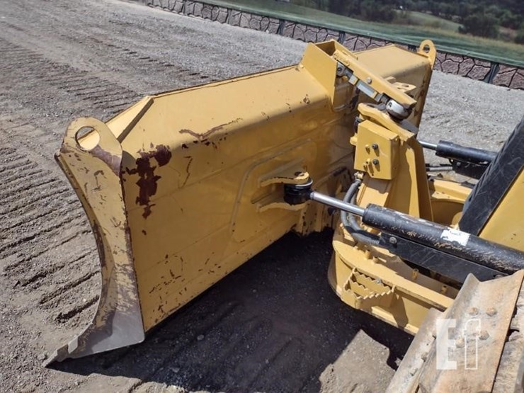2021-caterpillar-d3-image-21