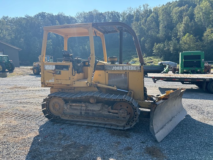 deere-450g-image-3