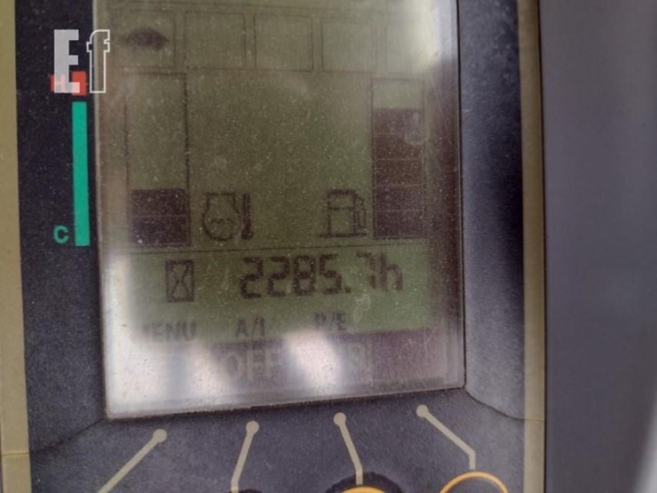 2018-deere-35g-image-6