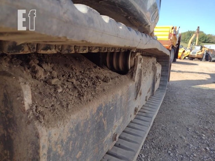 case-cx60-excavator-8560-image-40