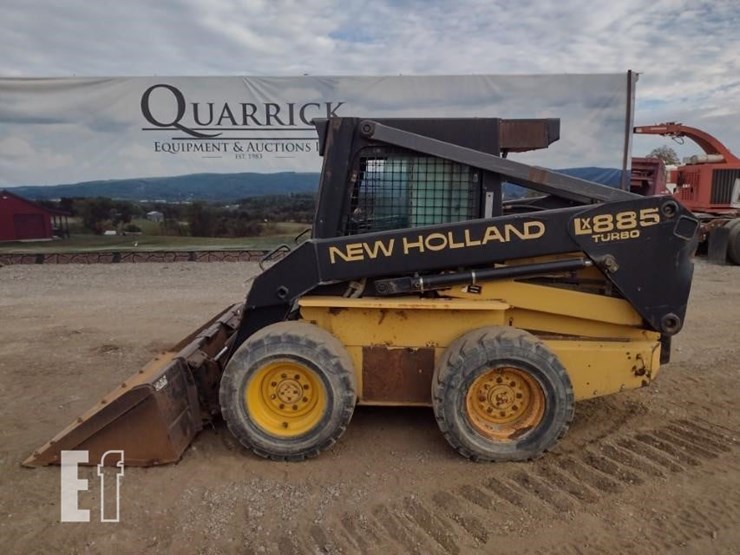 new-holland-lx885-image-1