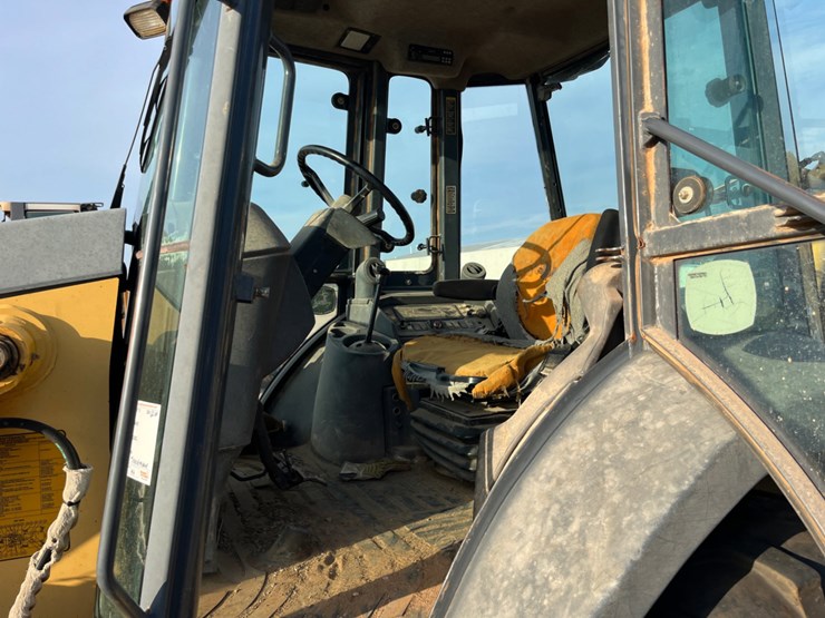2004-deere-310sg-image-6