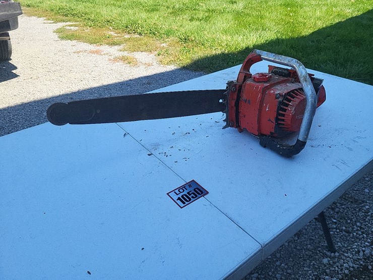 homelite-xl12-gas-chain-saw---not-complete-tag-#1050-image-3