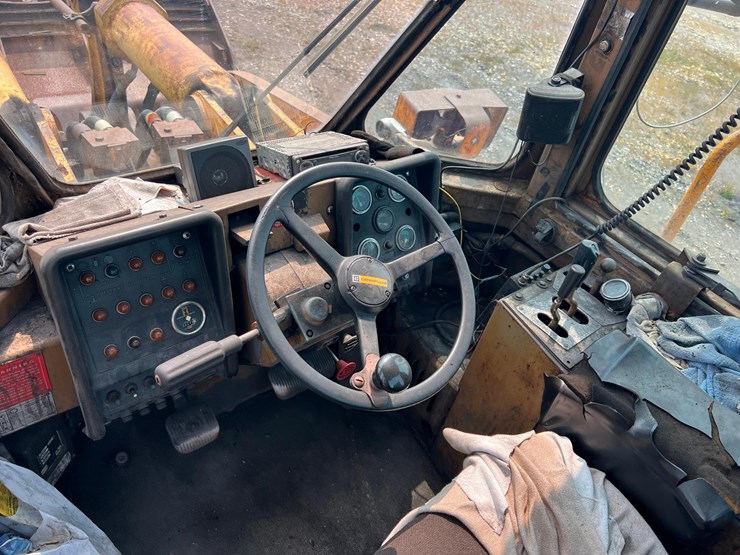 caterpillar-988b-image-14