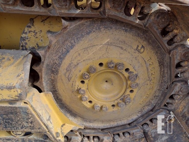 deere-650k-xlt-image-21