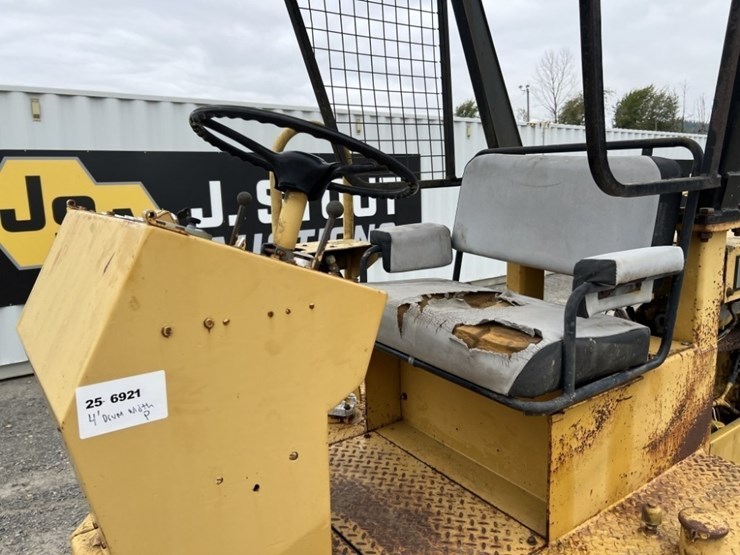 caterpillar-cp-323-image-16