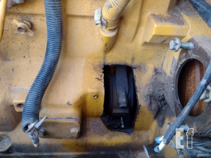 deere-650h-image-42