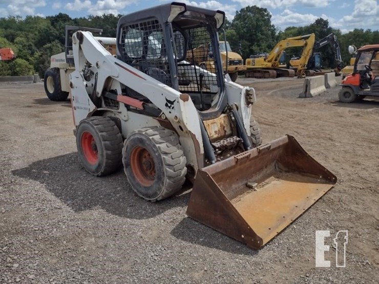 2012-bobcat-s650-image-26