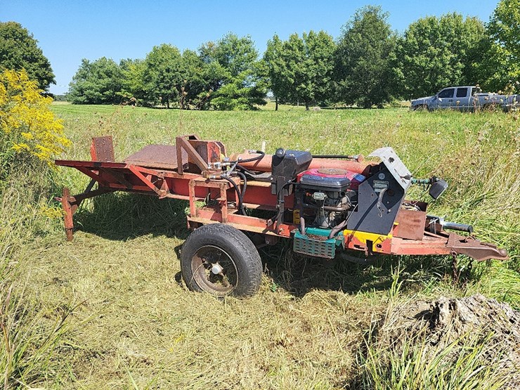 log-splitter-on-wheels-w/ball-hitch-image-1
