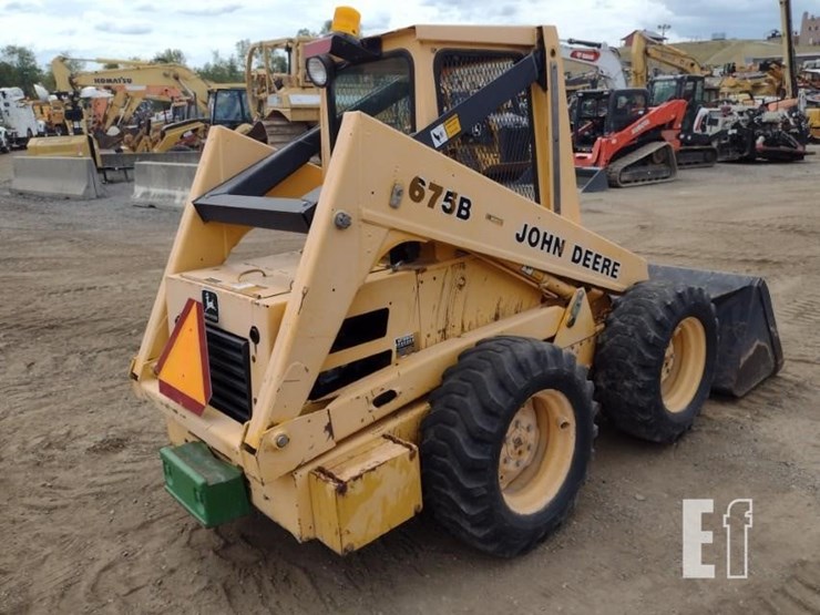 1990-deere-675b-image-24