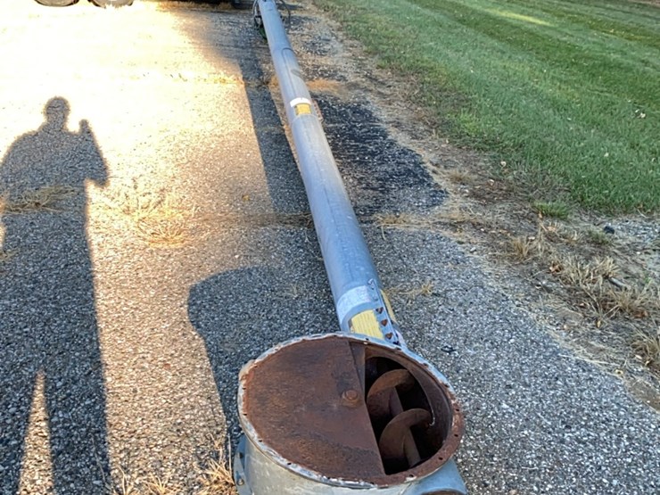 8”-unloading-auger-image-1