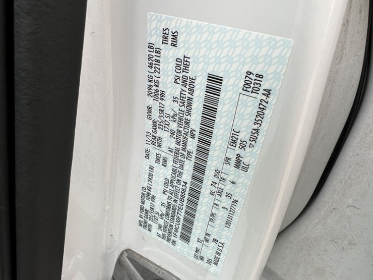 2014-ford-escape-image-10