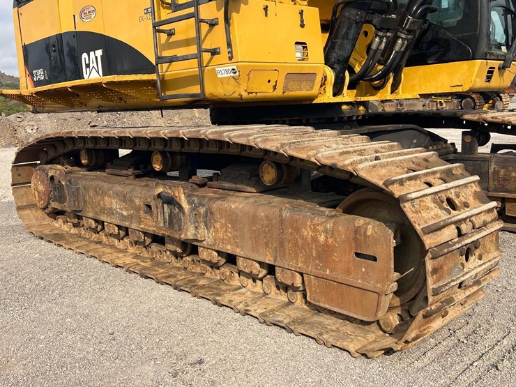 caterpillar-374d-l-image-15