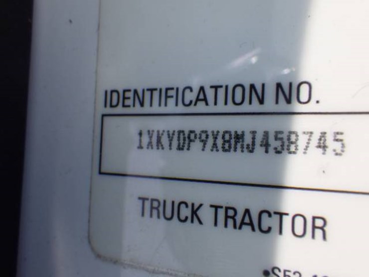 2021-kenworth-t680-image-11