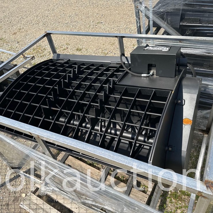 55" SKID STEER CONCRETE MIXER BUCKET
