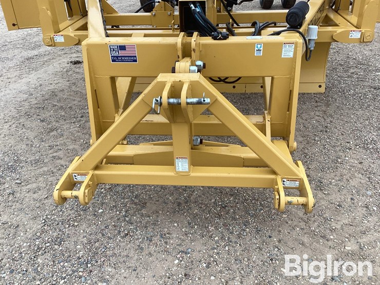 2022-schmeiser-svt24r-24'-varitrak-folding-3-pt-land-leveler-image-10