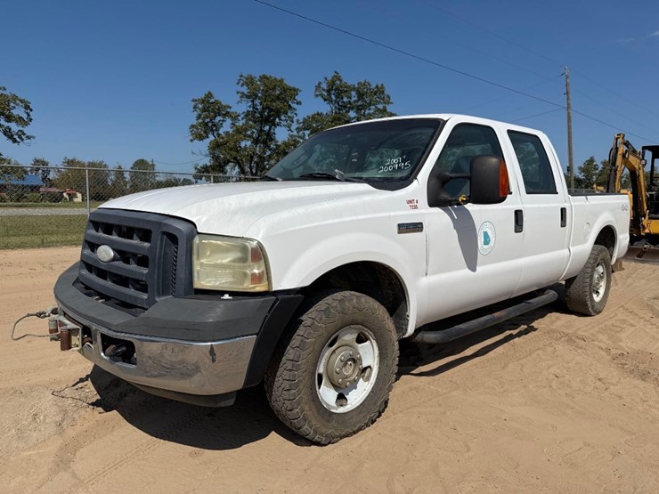 ford-f250-xl-image-2