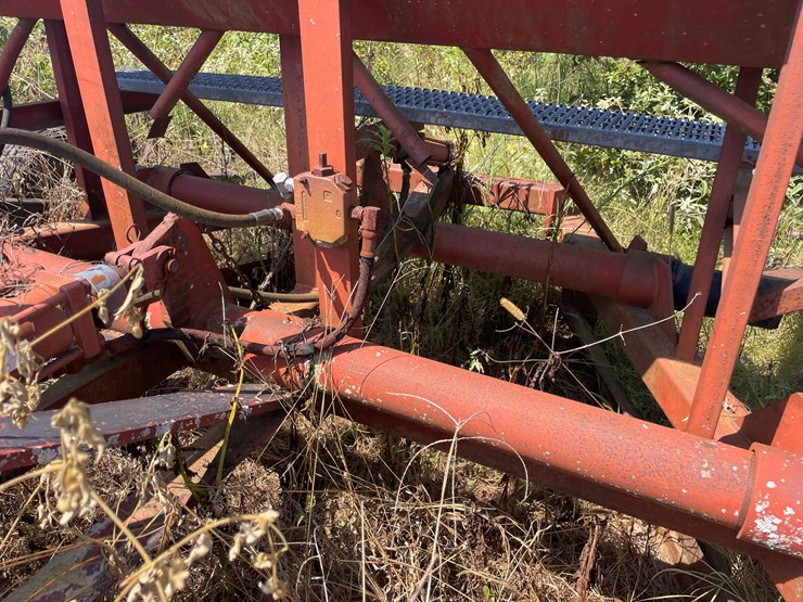#24158-•-hula-mfg-levee-squeeze-w/seeder-image-14