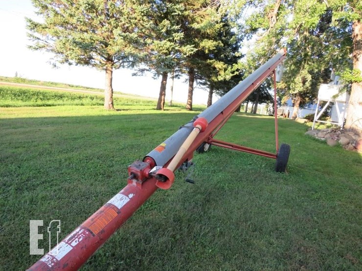 feteral-8"-x-34'-pto-truck-auger-image-1