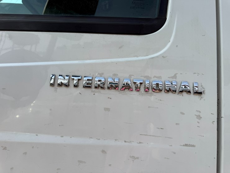 2005-international-durastar-4300-image-55