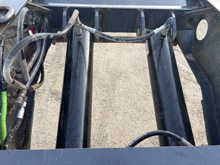 #1306-•-2002-american-trailer-inc.-tri-axle-lowboy-image-22