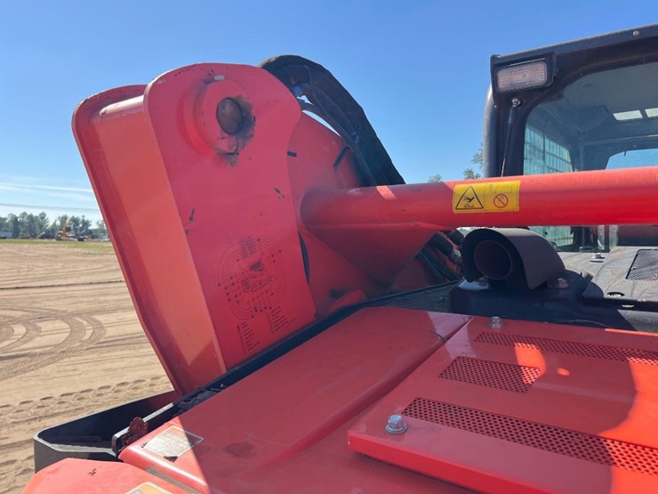 kubota-svl97-2-image-21