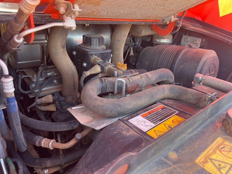 2019-kubota-svl95-2s-image-15