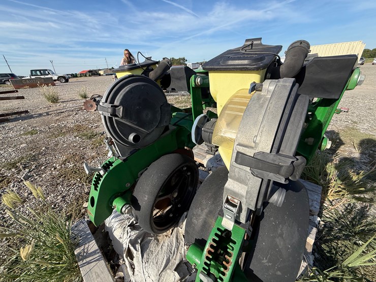 #9790-•-john-deere-twin-row-planter-unit-inv#:-9790-image-11