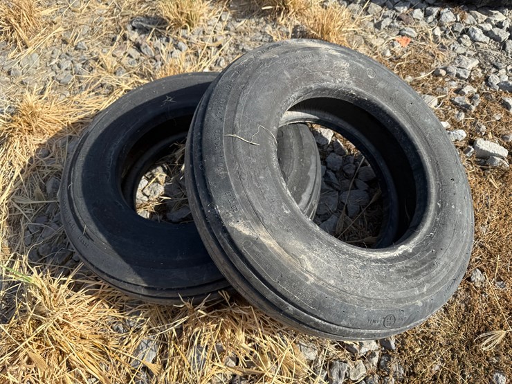 #2801-•-lot-of-(2)-28x7.7-tires--inv#2801-inv#-2801-image-6