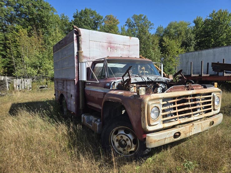 ford-f600-image-2