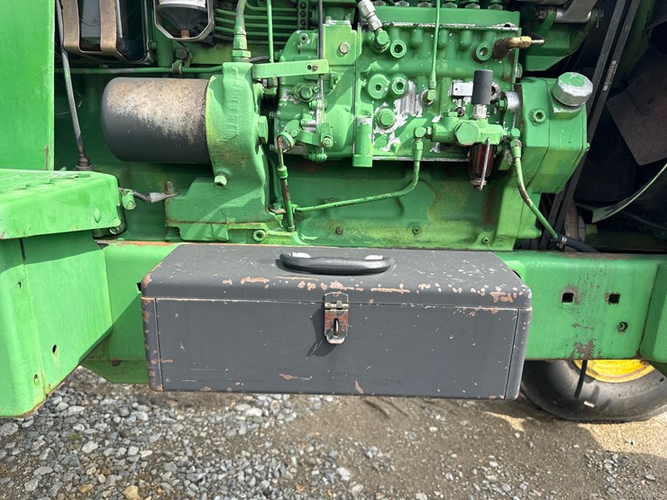 john-deere-4840-image-28