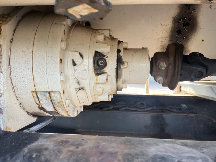 #1249-•-2011-navistar-7600-sba-6x4-2010-mixer-truck-image-75