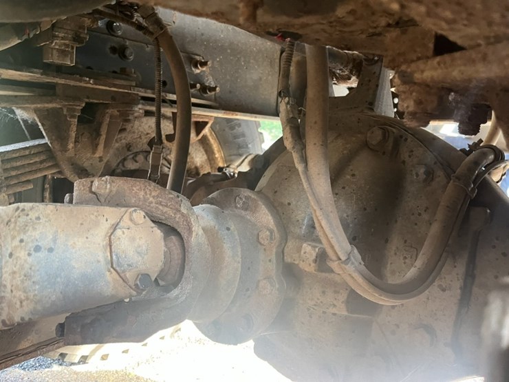 #1249-•-2011-navistar-7600-sba-6x4-2010-mixer-truck-image-107