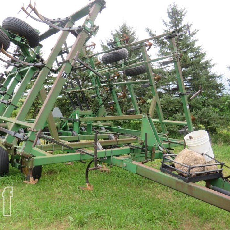 JOHN DEERE 980