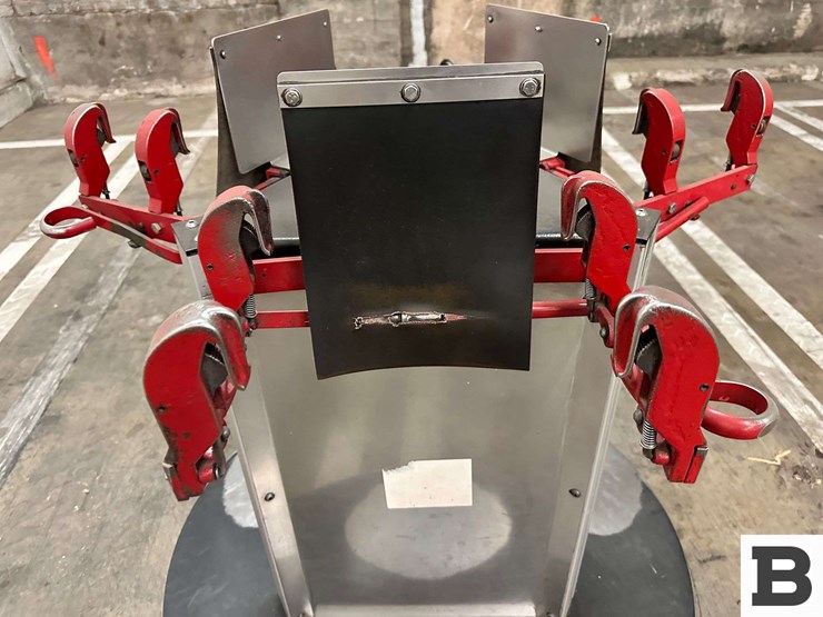 automated-bag-hanger---syracuse,-ut-image-8