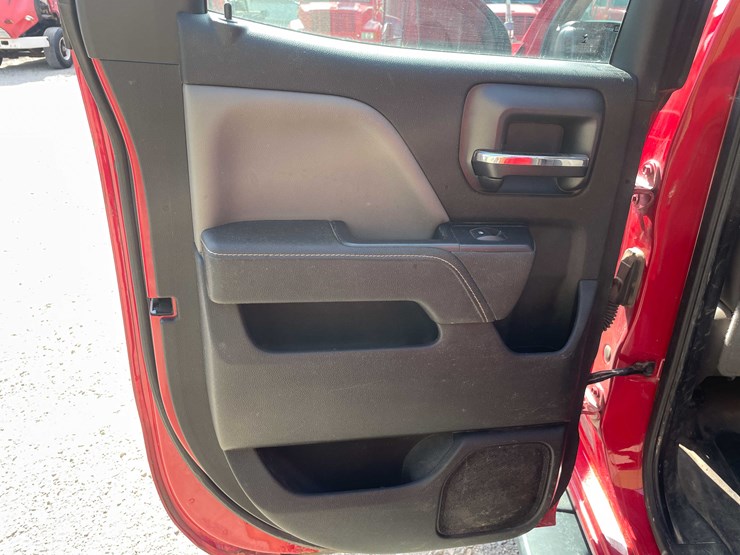 2015-gmc-sierra-2500hd-image-67