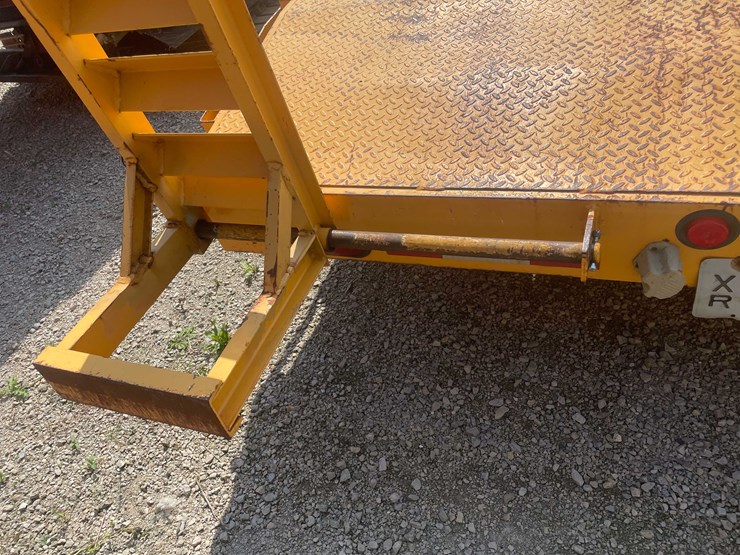 #13361-•-2002-felling-flatbed-trailer-(has-wi-title)-image-37